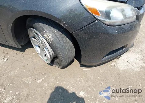 2015 Chevrolet Malibu Ls from USA, damaged, VIN 1G11B5SL8FF121957